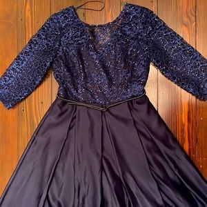 Alex Evenings Midnight Blue Long Prom Dress
